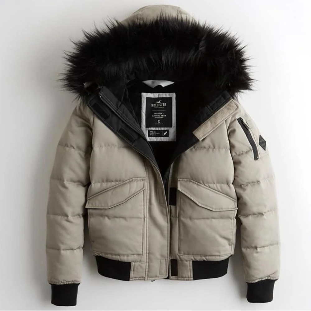 HOLLISTER Cozy Lined Bomber Jacket Coat - Size Small